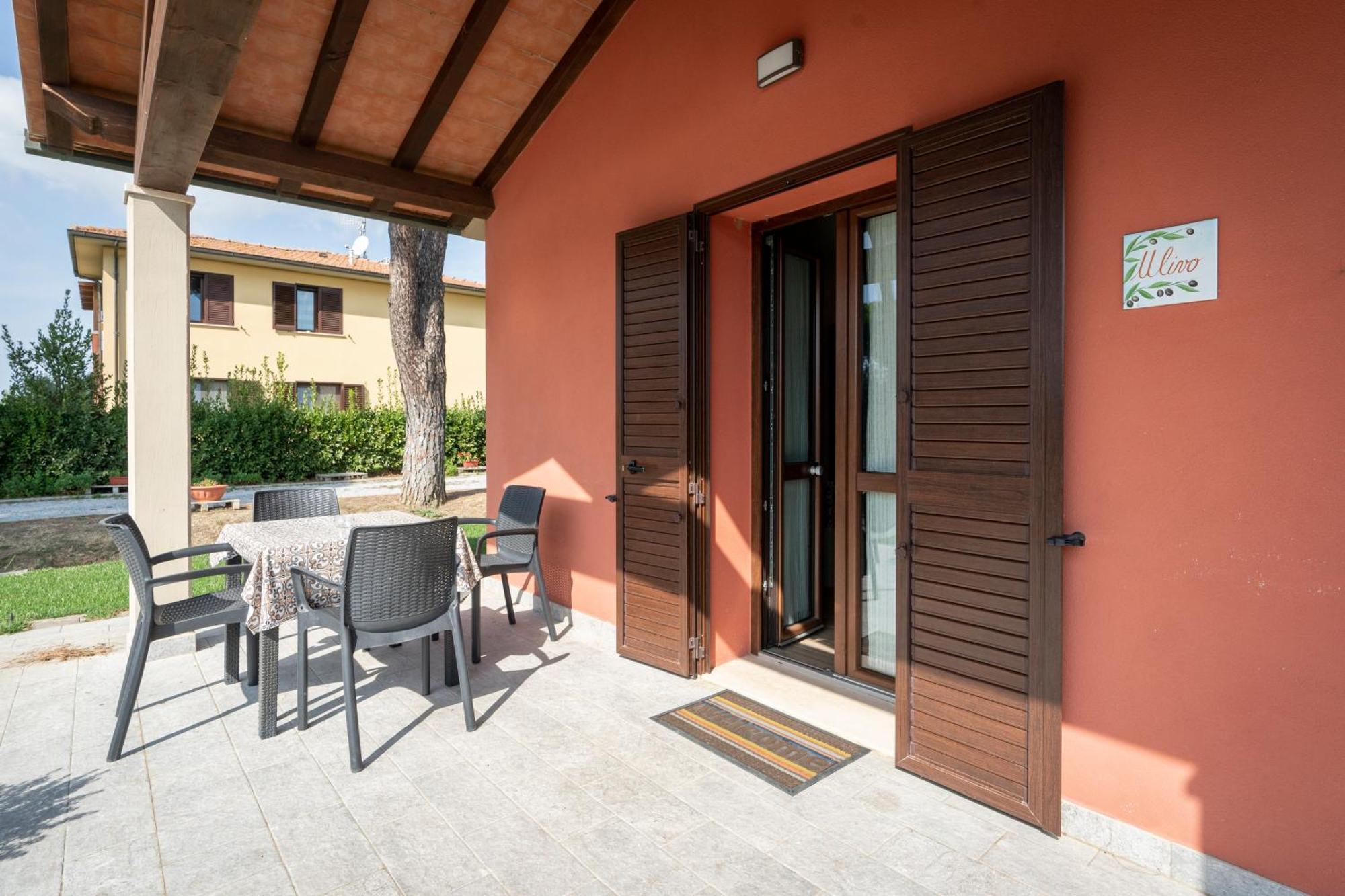 Agriturismo Podere Nonno Gino Piombino Exterior foto